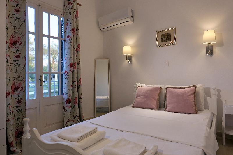 Alykes Family Resort เลฟคิมมี ภายนอก รูปภาพ